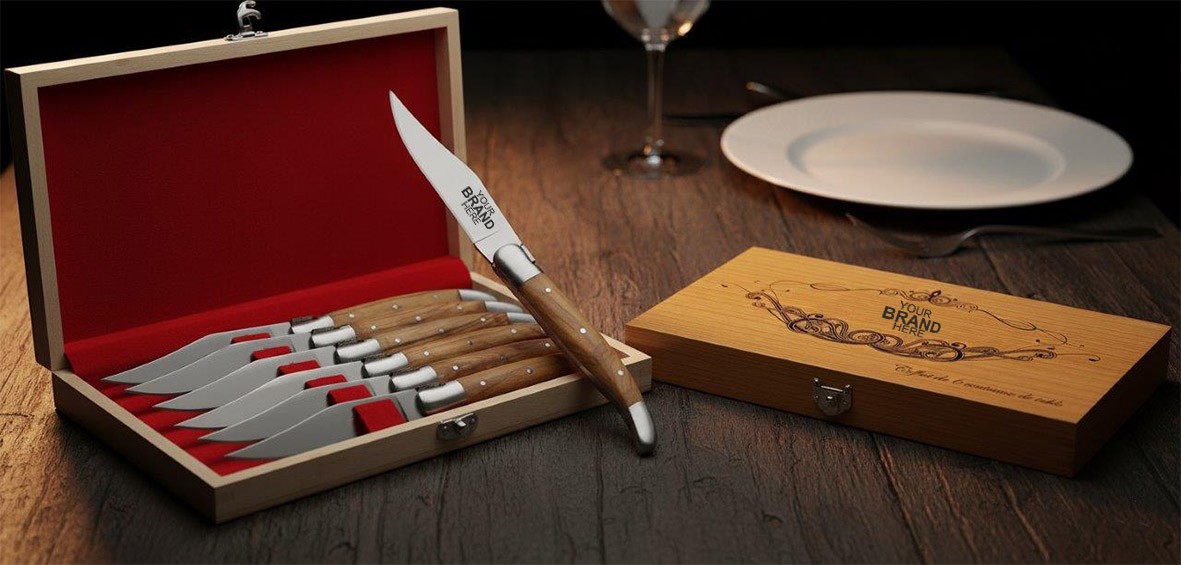 Set of 6 kitchen knives in wooden handle - Made in Pakistan